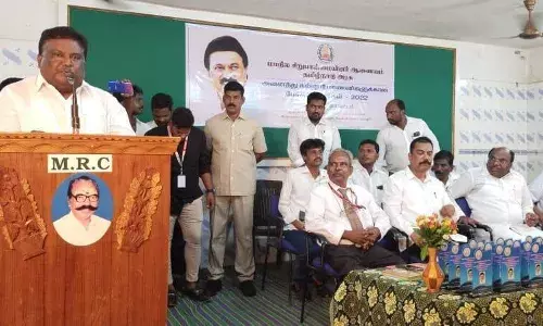 கல்லூரி மாணவர் பேச்சுப்போட்டி: அமைச்சர்  சிவங்கர் துவங்கி வைத்தார்