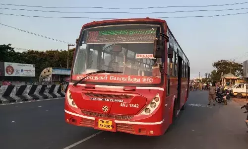 ஆவடி அருகே அரசு பேருந்து கண்ணாடி உடைப்பு: மர்ம நபர்கள் அட்டூழியம்