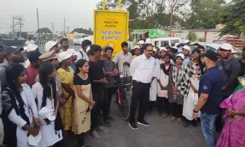 திருமழிசையில் நெகிழி ஒழிப்பு விழிப்புணர்வு நடை பேரணி