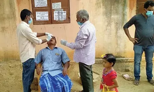 தமிழக-ஆந்திர எல்லைப்பகுதியில் மீண்டும் கொரோனா பரிசோதனை