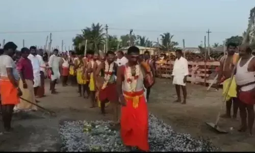 அதிராம்பட்டினம் திரௌபதியம்மன் கோயில் தீமிதி திருவிழா அதிராம்பட்டினம் திரௌபதியம்மன் கோயில் தீமிதி திருவிழா
