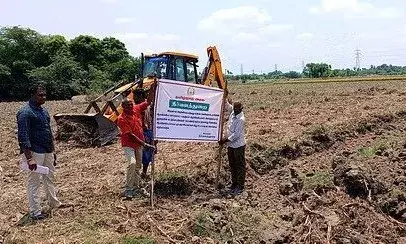 செய்யாறு அருகே ஏரி பகுதியில் ஆக்கிரமிக்கப்பட்ட நிலம் மீட்பு