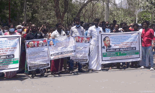 மயானப்பாதை வசதி கேட்டு திருவண்ணாமலையில்  பொதுமக்கள் ஆர்ப்பாட்டம் மயானப்பாதை வசதி கேட்டு திருவண்ணாமலையில்  பொதுமக்கள் ஆர்ப்பாட்டம்