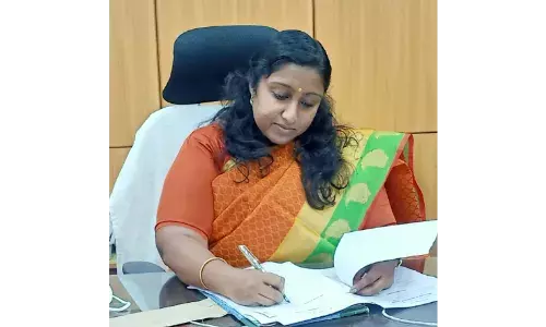 கொரோனாவால் உயிரிழந்தவர்களுக்கு நிவாரணம்:  18-ம் தேதிக்குள் விண்ணப்பிக்கலாம்