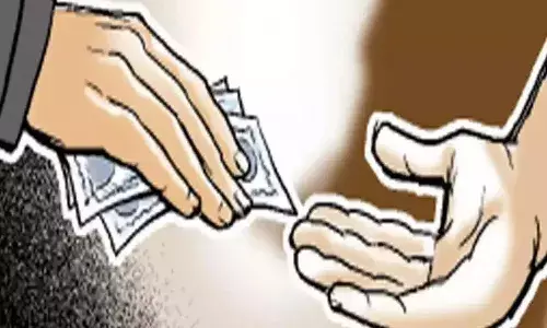 விவசாய மின் இணைப்பு பெற லஞ்சம்: விவசாயிகள் குமுறல்