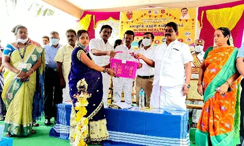 கலசப்பாக்கத்தில் வரும் முன் காப்போம் திட்ட சிறப்பு மருத்துவ முகாம்