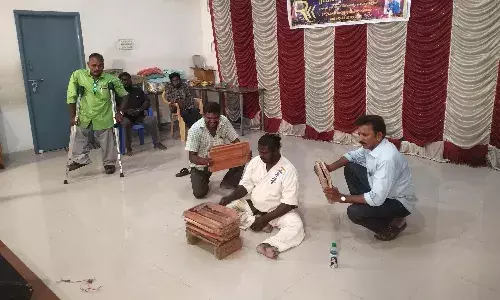 குமாரபாளையத்தில் மாற்றுத்திறனுடையோர் நலத்திட்ட உதவிகள் வழங்கும் விழா குமாரபாளையத்தில் மாற்றுத்திறனுடையோர் நலத்திட்ட உதவிகள் வழங்கும் விழா