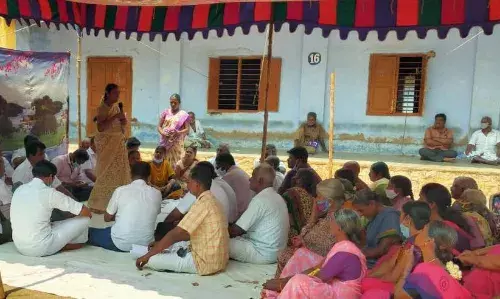 குப்பாண்டபாளையம் ஊராட்சியில் கிராம சபை கூட்டம் குப்பாண்டபாளையம் ஊராட்சியில் கிராம சபை கூட்டம்