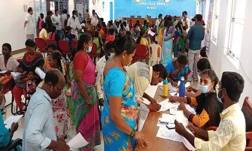 வேலூரில் வீட்டு வசதி வாரிய குடியிருப்பு  பெற சிறப்பு முகாம்