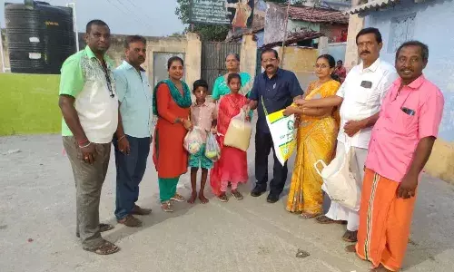 குமாரபாளையத்தில் தீ விபத்தால் பாதிக்கபட்டவர்களுக்கு நிவாரண உதவி
