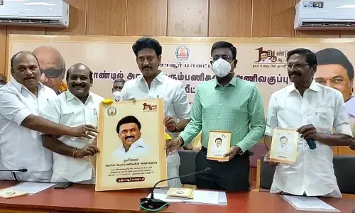 மாணவர்கள் பயமின்றி தேர்வு எழுத வரவேண்டும்: பள்ளி கல்வி துறை அமைச்சர் மாணவர்கள் பயமின்றி தேர்வு எழுத வரவேண்டும்: பள்ளி கல்வி துறை அமைச்சர்