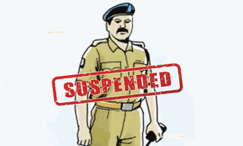 மது குடித்துவிட்டு கடன் வசூல்: திருவண்ணாமலை போலீஸ் ஏட்டு சஸ்பெண்ட் மது குடித்துவிட்டு கடன் வசூல்: திருவண்ணாமலை போலீஸ் ஏட்டு சஸ்பெண்ட்