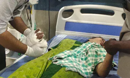 நெல்லையில் வெடிபொருள் வெடித்து பெண் காயம்: போலீசார் விசாரணை