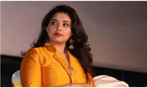 பணிப்பெண்ணுக்கு கொடுமை: விசாரணை வளையத்தில் பிரபல தமிழ் நடிகை