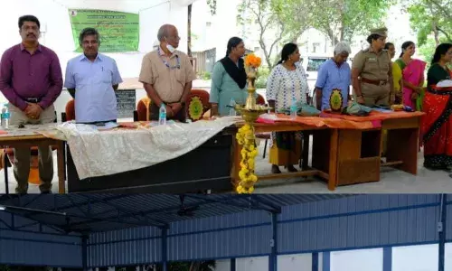 அரசு கல்லூரியில் விஜய கீதம் அறக்கட்டளை சார்பில் விழிப்புணர்வு நிகழ்ச்சி