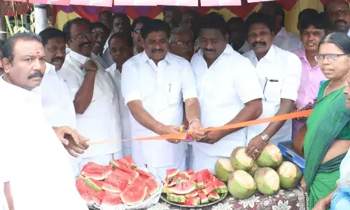 கும்பகோணத்தில் அதிமுக சார்பில் தண்ணீர் பந்தல் திறப்பு