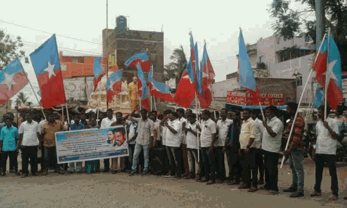 வந்தவாசி அருகே விடுதலை சிறுத்தைகள் கட்சியினர் ஆர்ப்பாட்டம் வந்தவாசி அருகே விடுதலை சிறுத்தைகள் கட்சியினர் ஆர்ப்பாட்டம்