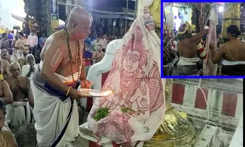 காஞ்சி வரதராஜ பெருமாள்  கோயில் வைகாசி பிரம்மோற்சவம் துவக்கம்