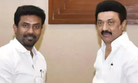 முதல்வர் ஸ்டாலினை சந்தித்த அதிமுக விஐபி: ஏன் தெரியுமா?