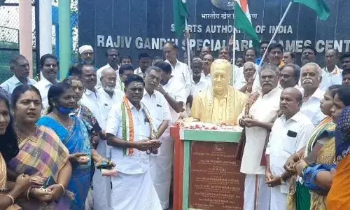 மயிலாடுதுறையில் முன்னாள் பிரதமர் ராஜீவ்காந்தியின் 31-வது நினைவு தினம் அனுசரிப்பு மயிலாடுதுறையில் முன்னாள் பிரதமர் ராஜீவ்காந்தியின் 31-வது நினைவு தினம் அனுசரிப்பு