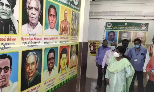 மயிலாடுதுறை  ஆட்சியர் அலுவலகத்தில் நிரந்தர புகைப்பட கண்காட்சி: ஆட்சியர் தொடக்கம் மயிலாடுதுறை  ஆட்சியர் அலுவலகத்தில் நிரந்தர புகைப்பட கண்காட்சி: ஆட்சியர் தொடக்கம்