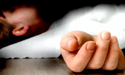 புதுச்சத்திரம் அருகே பிளஸ் 1 மாணவி விஷம் குடித்து தற்கொலை
