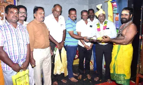 சோழவந்தான் ஜெனகை மாரியம்மன் கோவில் வைகாசி 5ம் நாள் திருவிழா சோழவந்தான் ஜெனகை மாரியம்மன் கோவில் வைகாசி 5ம் நாள் திருவிழா