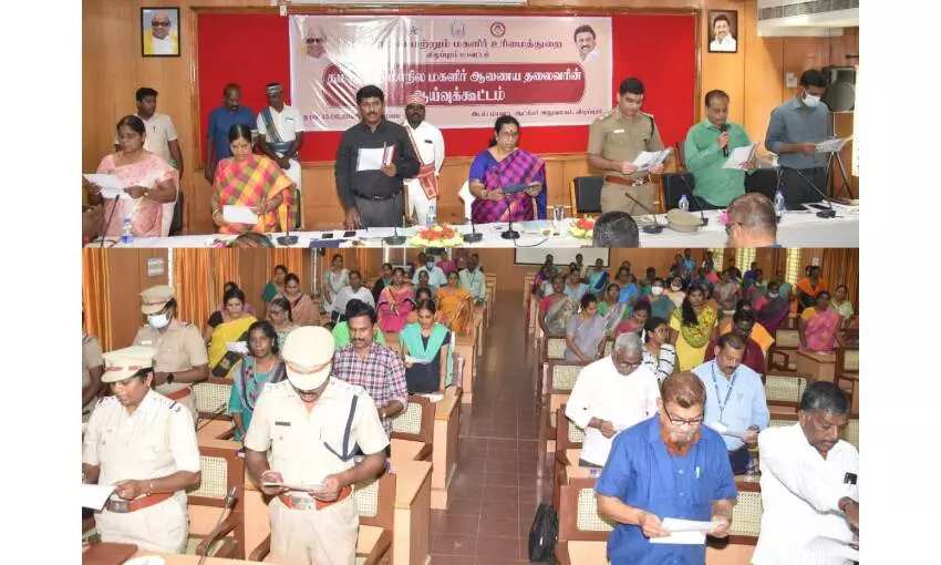 தமிழகத்தில் பெண்களுக்கு எதிரான குற்றங்கள் குறைந்துள்ளது: மகளிர் ஆணைய தலைவர் தமிழகத்தில் பெண்களுக்கு எதிரான குற்றங்கள் குறைந்துள்ளது: மகளிர் ஆணைய தலைவர்