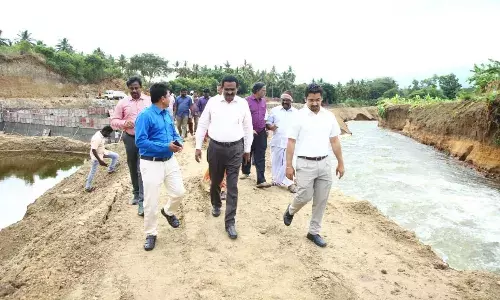 மதுரை மாநகராட்சியின் கூட்டுக் குடிநீர் திட்டப்பணிகள் ஆய்வு மதுரை மாநகராட்சியின் கூட்டுக் குடிநீர் திட்டப்பணிகள் ஆய்வு