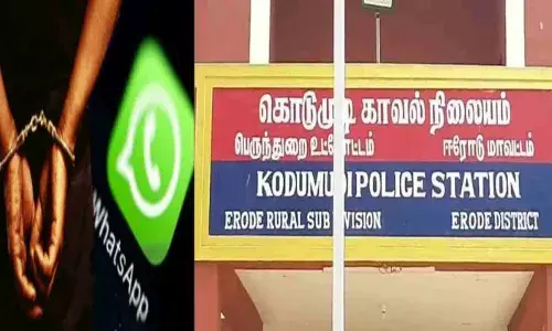 கள்ளக்குறிச்சி விவகாரம்: வாட்ஸ்அப் மூலம் போராட முயன்ற 2 பேர் கைது கள்ளக்குறிச்சி விவகாரம்: வாட்ஸ்அப் மூலம் போராட முயன்ற 2 பேர் கைது