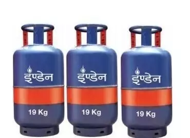 வணிக பயன்பாட்டிற்கான கேஸ் சிலிண்டர் விலை குறைப்பு வணிக பயன்பாட்டிற்கான கேஸ் சிலிண்டர் விலை குறைப்பு