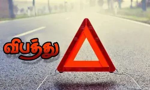 ஈரோடு வந்த தனியார் பஸ் கவிழ்ந்த விபத்தில் 10-க்கும் மேற்பட்டோர் காயம்