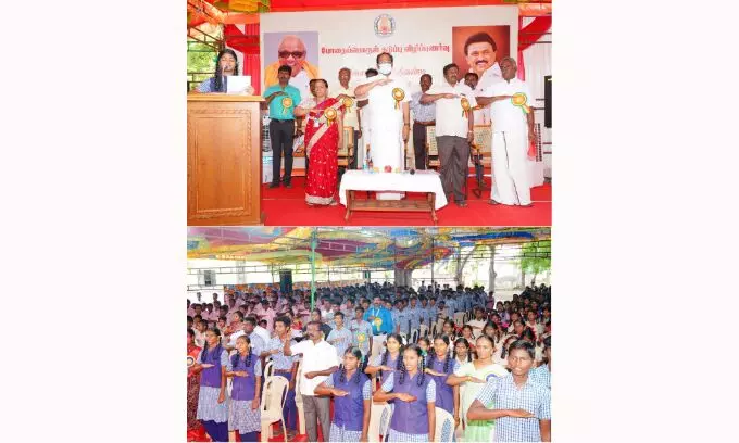 காரியாபட்டி பள்ளியில் போதை பொருள் விழிப்புணர்வு உறுதி ஏற்பு காரியாபட்டி பள்ளியில் போதை பொருள் விழிப்புணர்வு உறுதி ஏற்பு