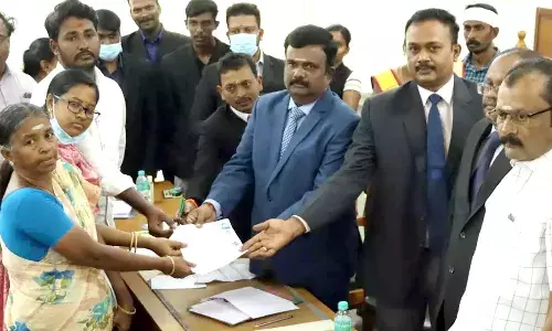 நாமக்கல் மாவட்ட மக்கள் நீதி மன்றத்தில்  2,605 வழக்குகள், ரூ.14.47 கோடி மதிப்பில் தீர்வு நாமக்கல் மாவட்ட மக்கள் நீதி மன்றத்தில்  2,605 வழக்குகள், ரூ.14.47 கோடி மதிப்பில் தீர்வு