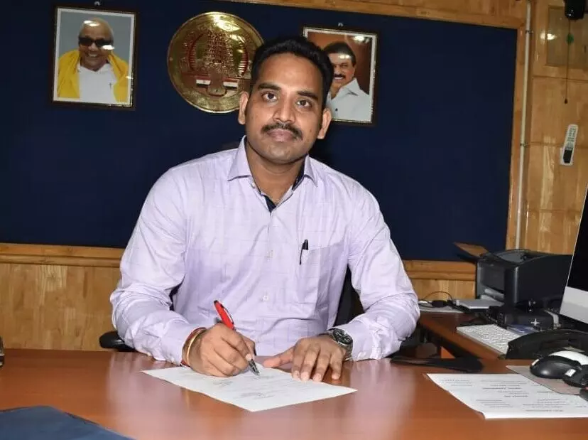 விருதுநகர் மாவட்டத்தில் ஆதார் எண்ணை வாக்காளர் அட்டையுடன் இணைக்கும் முகாம் விருதுநகர் மாவட்டத்தில் ஆதார் எண்ணை வாக்காளர் அட்டையுடன் இணைக்கும் முகாம்