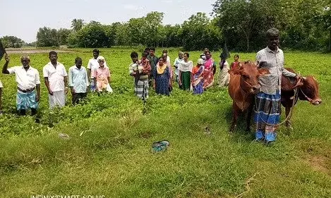 எட்டு வழிச்சாலை திட்டத்துக்கு எதிர்ப்பு தெரிவித்து ஆர்ப்பாட்டம் எட்டு வழிச்சாலை திட்டத்துக்கு எதிர்ப்பு தெரிவித்து ஆர்ப்பாட்டம்