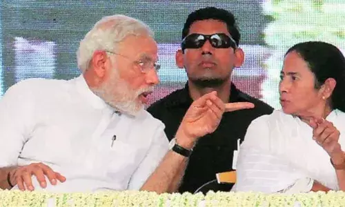 மோடி மீது மென்மையான நிலைப்பாடு எடுத்த மம்தா: புலி பதுங்குகிறதா?