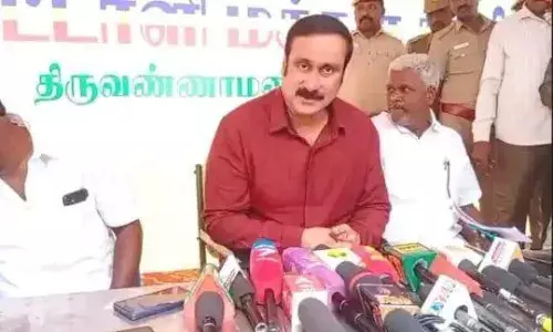 மது போதை பொருள்களிடமிருந்து இளைஞர்களை காப்பாற்ற வேண்டும்: அன்புமணி ராமதாஸ் மது போதை பொருள்களிடமிருந்து இளைஞர்களை காப்பாற்ற வேண்டும்: அன்புமணி ராமதாஸ்
