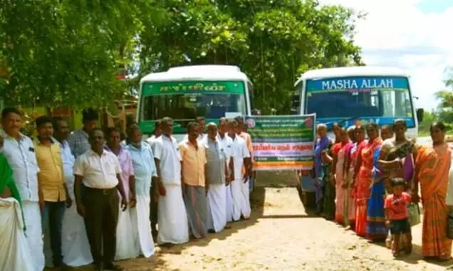 பாரம்பரிய நெல் சாகுபடி குறித்த சுற்றுலா.. பேராவூரணியில் மதுக்கூர் வட்டார விவசாயிகள் பாரம்பரிய நெல் சாகுபடி குறித்த சுற்றுலா.. பேராவூரணியில் மதுக்கூர் வட்டார விவசாயிகள்