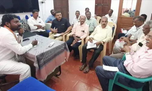 பல்வேறு ரயில்வே சங்கங்களுடன் கன்னியாகுமரி எம்பி விஜய் வசந்த் ஆலோசனை