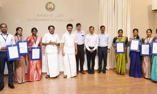 துணை ஆட்சியர்கள் 18 பேருக்கு பணிநியமன ஆணைகள் வழங்கல் துணை ஆட்சியர்கள் 18 பேருக்கு பணிநியமன ஆணைகள் வழங்கல்