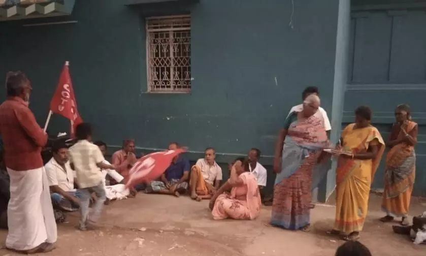 குமாரபாளையத்தில் ஜனநாயக விசைத்தறி தொழிலாளர் சங்க மாவட்ட ஆலோசனை கூட்டம் குமாரபாளையத்தில் ஜனநாயக விசைத்தறி தொழிலாளர் சங்க மாவட்ட ஆலோசனை கூட்டம்