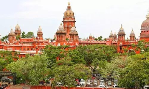ஈரோடு மாவட்ட காவல் அதிகாரிகளுக்கு ரூ. 10 லட்சம் அபராதம் விதித்த மனித உரிமை ஆணைய உத்தரவு ரத்து ஈரோடு மாவட்ட காவல் அதிகாரிகளுக்கு ரூ. 10 லட்சம் அபராதம் விதித்த மனித உரிமை ஆணைய உத்தரவு ரத்து