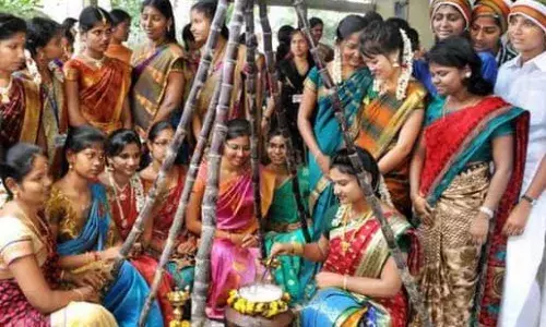 பொங்கல் வாழ்த்துச் சொல்ல நெஞ்சம் நிறைஞ்சிருக்கு..! வாழ்த்துங்க..! பொங்கல் வாழ்த்துச் சொல்ல நெஞ்சம் நிறைஞ்சிருக்கு..! வாழ்த்துங்க..!