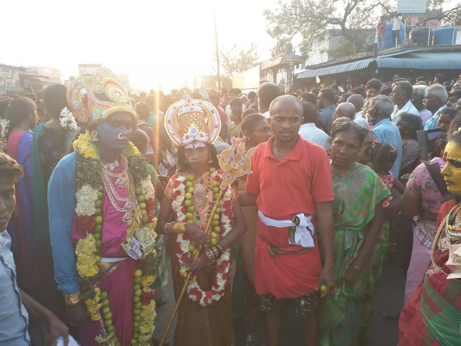 குமாரபாளையத்தில் மயான கொள்ளை குமாரபாளையத்தில் மயான கொள்ளை