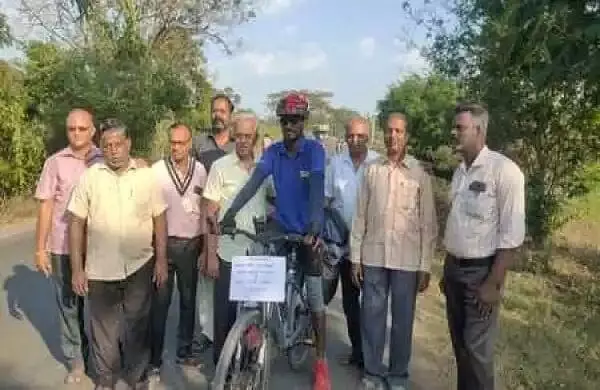 நெகிழி மறுசுழற்சி, பசுமை பாதுகாப்பு வலியுறுத்தி சைக்கிள் பயணம் நெகிழி மறுசுழற்சி, பசுமை பாதுகாப்பு வலியுறுத்தி சைக்கிள் பயணம்