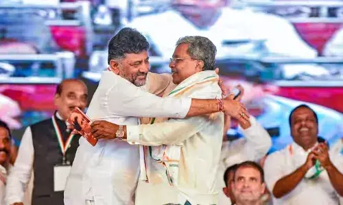 வாக்கு எண்ணிக்கை தொடங்கிய  2 மணி நேரத்தில் உறுதியான காங்கிரஸ் ஆட்சி வாக்கு எண்ணிக்கை தொடங்கிய  2 மணி நேரத்தில் உறுதியான காங்கிரஸ் ஆட்சி