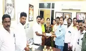 அரசு பணியாளர்கள் கூட்டுறவு சங்கத்தில் ரூ.2.5 கோடி கடன் வினியோகம் அரசு பணியாளர்கள் கூட்டுறவு சங்கத்தில் ரூ.2.5 கோடி கடன் வினியோகம்
