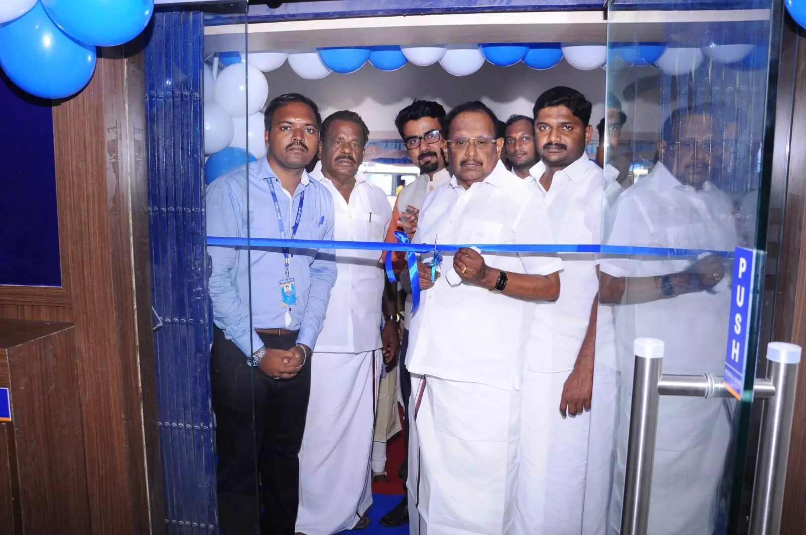 வங்கிகள் சிறு தொழில் கடன்களுக்கு முன்னுரிமை: அமைச்சர் ரகுபதி பேச்சு வங்கிகள் சிறு தொழில் கடன்களுக்கு முன்னுரிமை: அமைச்சர் ரகுபதி பேச்சு