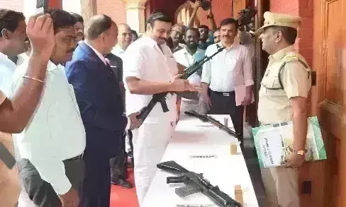 தமிழக யானைப்பாகன்களுக்கு தாய்லாந்தில் பயிற்சி: அமைச்சர் மதிவேந்தன் தகவல் தமிழக யானைப்பாகன்களுக்கு தாய்லாந்தில் பயிற்சி: அமைச்சர் மதிவேந்தன் தகவல்